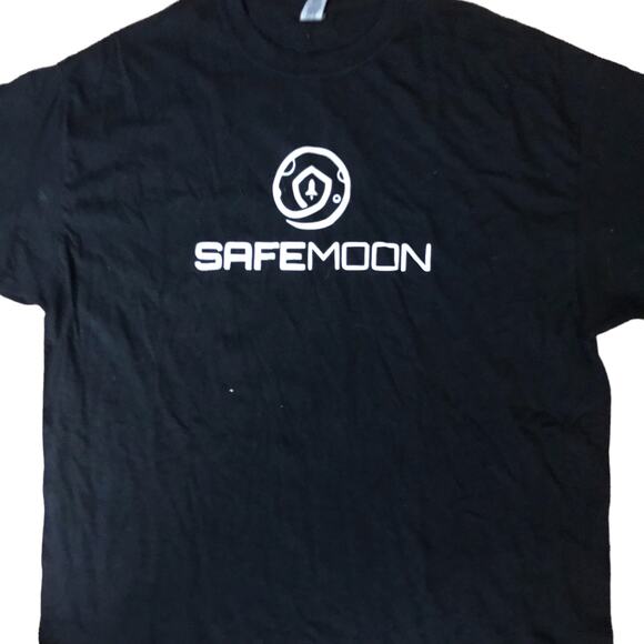 Safemoon Crypto Tee size XL - Picture 1 of 3